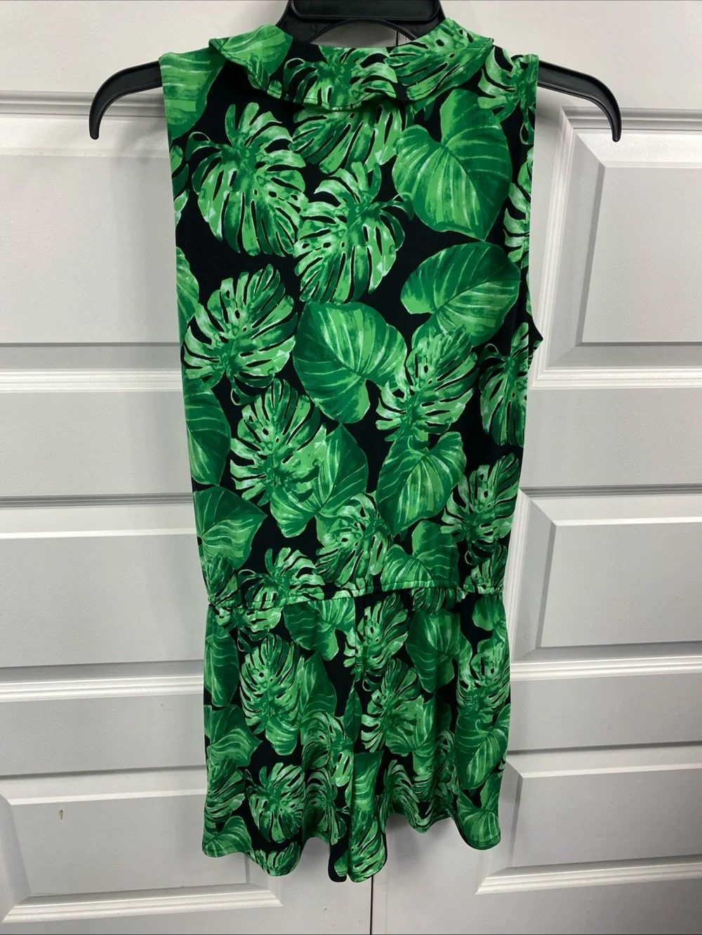 White House Black Market Orchid Palm Leaf Ruffle Summer Romper Tropical XS